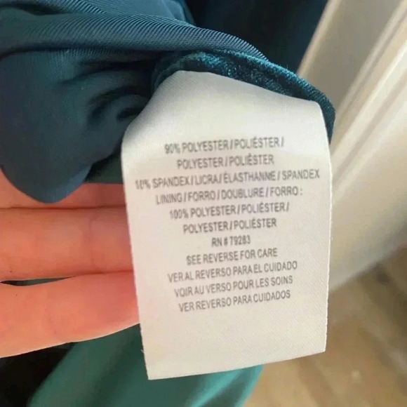 Alex Evenings Velvet Emerald Green Rhinestone Ruching cocktail dress - Picture 8 of 9